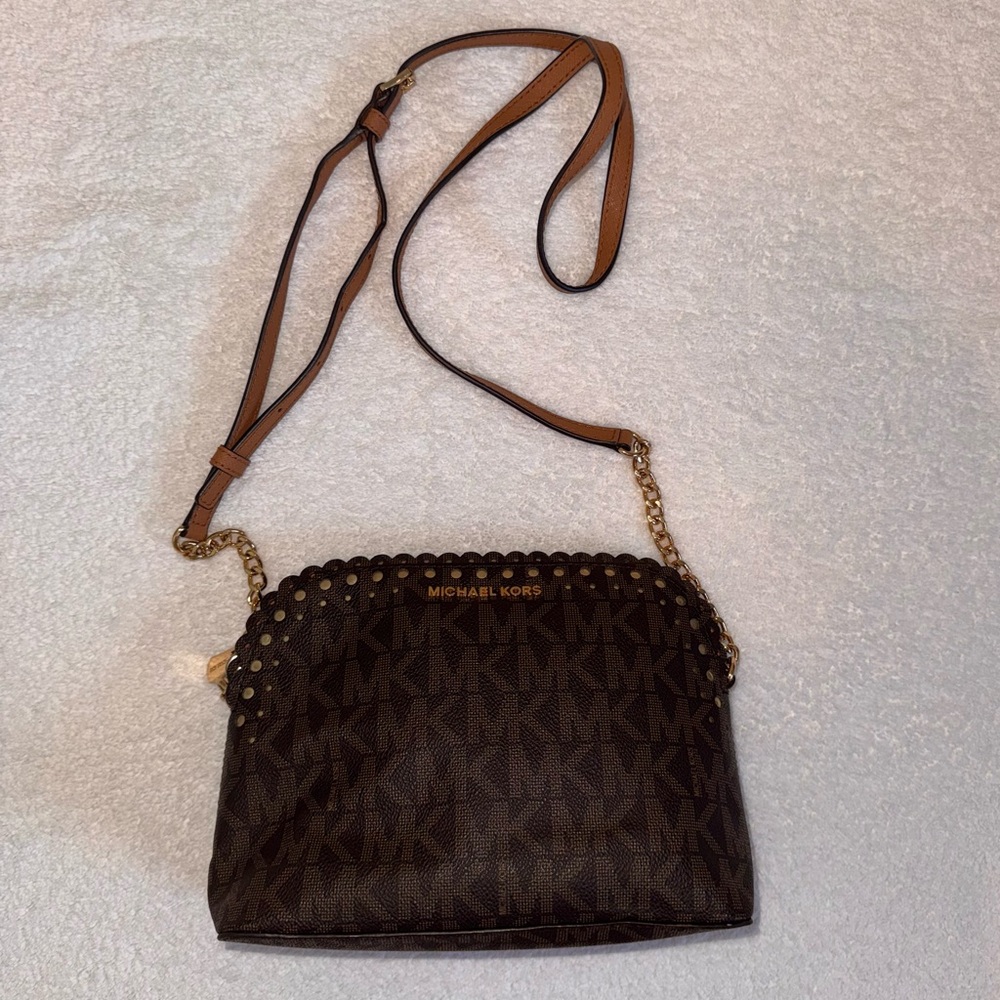 Michael Kors Jet Set Travel Logo Dome Crossbody Bag Brown Canvas Scalloped Edges